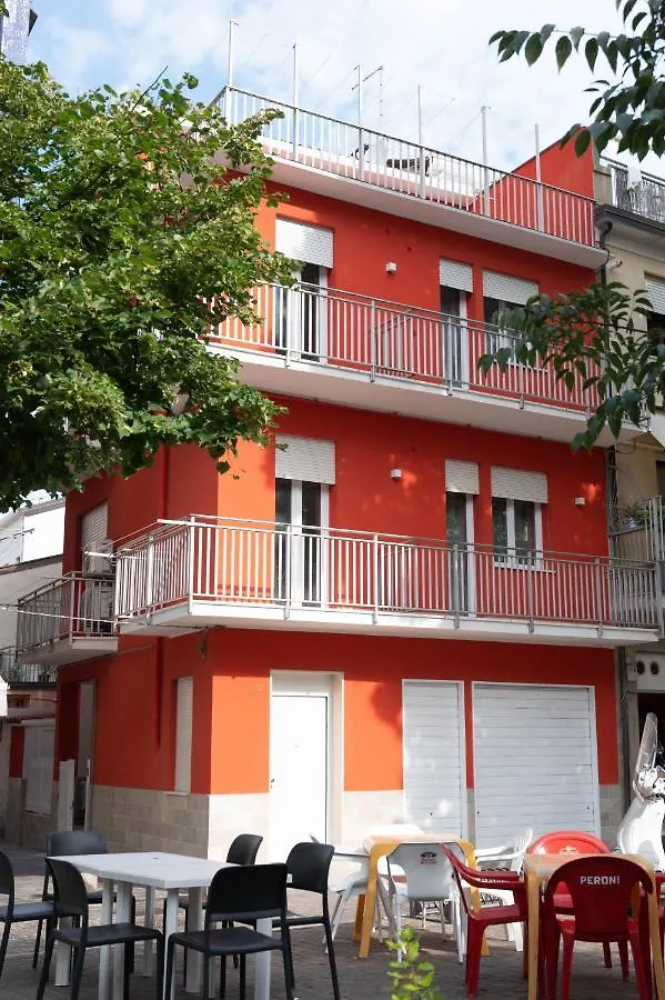 Dimora Rossa Bed & Breakfast Sottomarina 0*,
